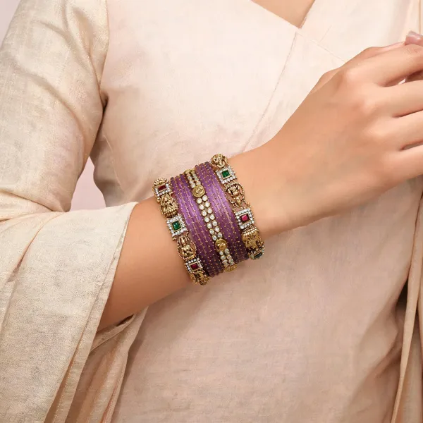Purple_Traditional_Stone-Studded_Bangles_Set-1_hand