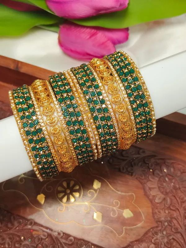 Coin_with_Lakshmi_combo_bangles-2_hands