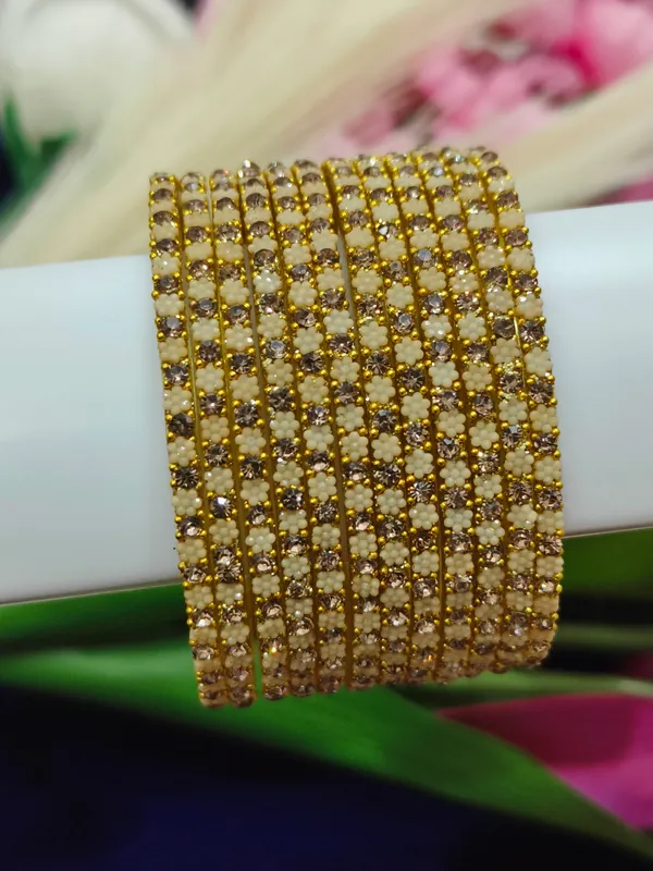 Cream_tone_flower_glass_Bangles_(1_Dozen)