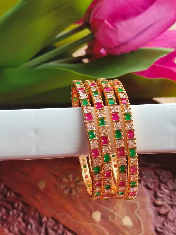 Ruby&Green_Stone_premium_Bangle_Set_(Pack_Of_2)