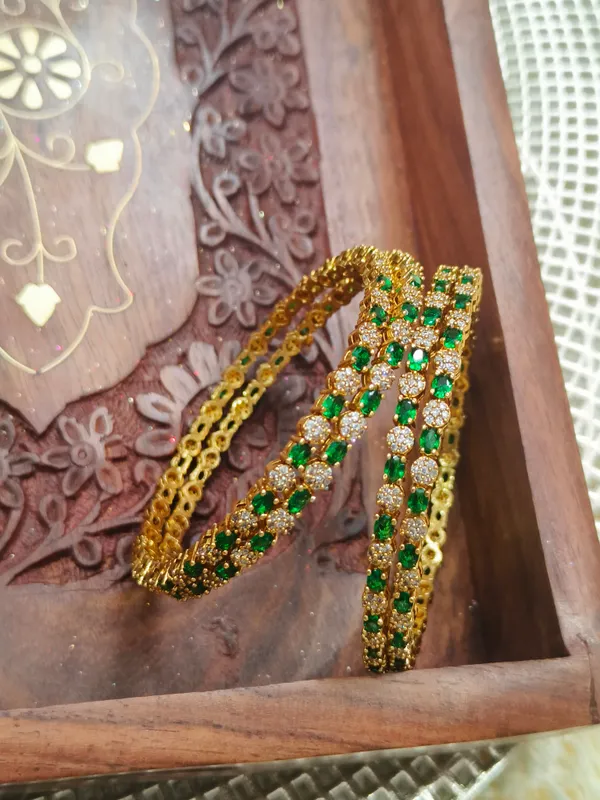 Emerald_Bloom_AD_Bangles_for_women-Pack_of_4