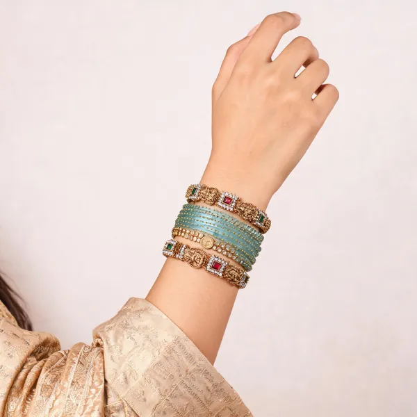 Green_Embellished_Bangle_Set_For_Women