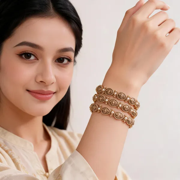 Gold_Tone_Coin_Motif_Pearl_Bracelet_For_Women_(_Pack_Of_4_)