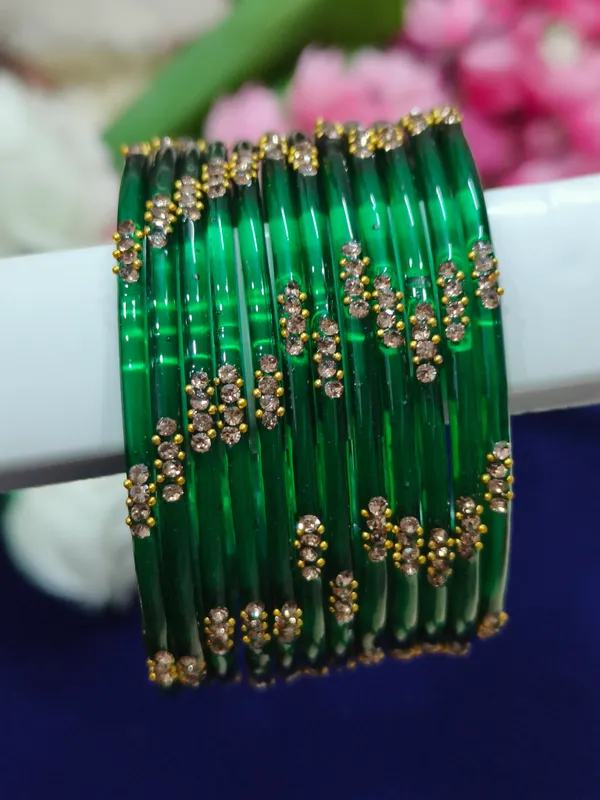 Green_Embellished_Glass_Bangles_For_Women_(_Pack_Of_2_)