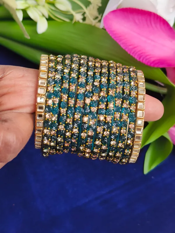 Kids_Rose_model_glass_bangles_with_border_bangles-pack_of_14