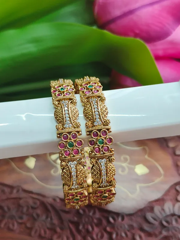 Lakshmi_Temple_AD_Stone_Bangle(_Pack_Of_2_)