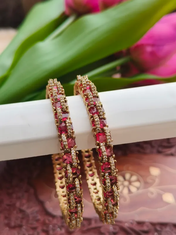 Red_Stone_Gold_Tone_Bangles_For_Women_(_Pack_Of_2_)