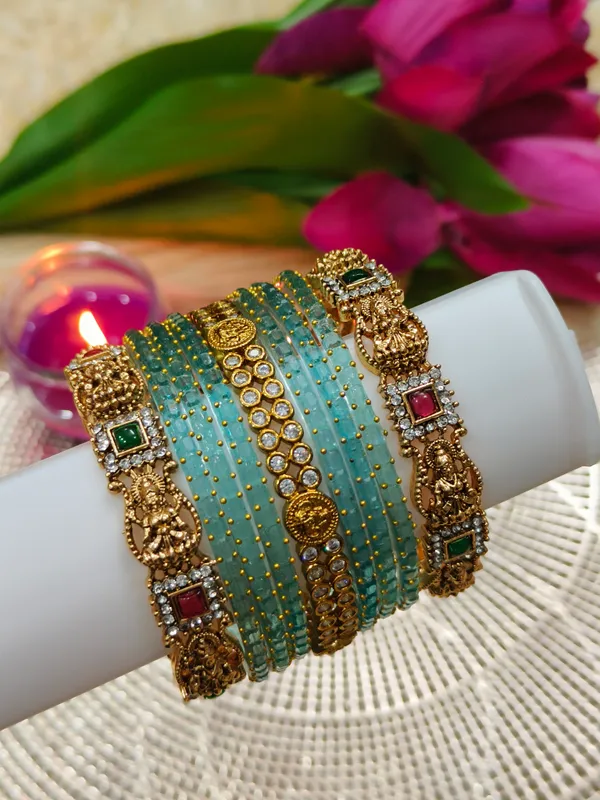 Green_Embellished_Bangle_Set_For_Women