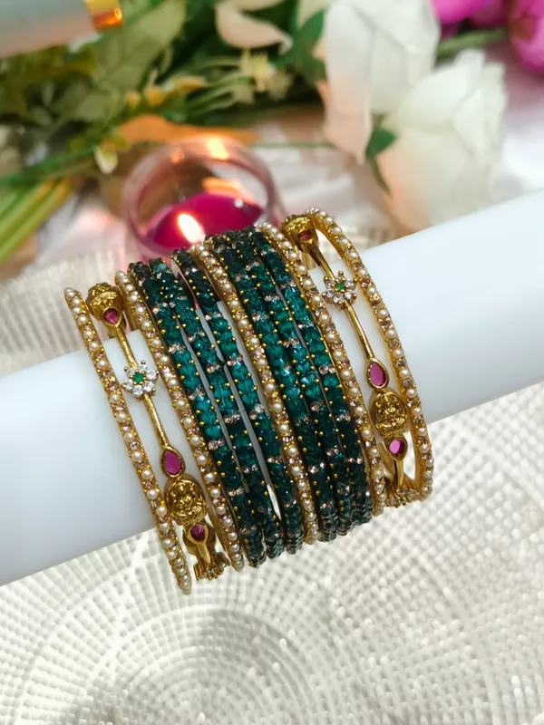 Peacock_Green_Pearl_Embellished_Bangle_Set_for_Women