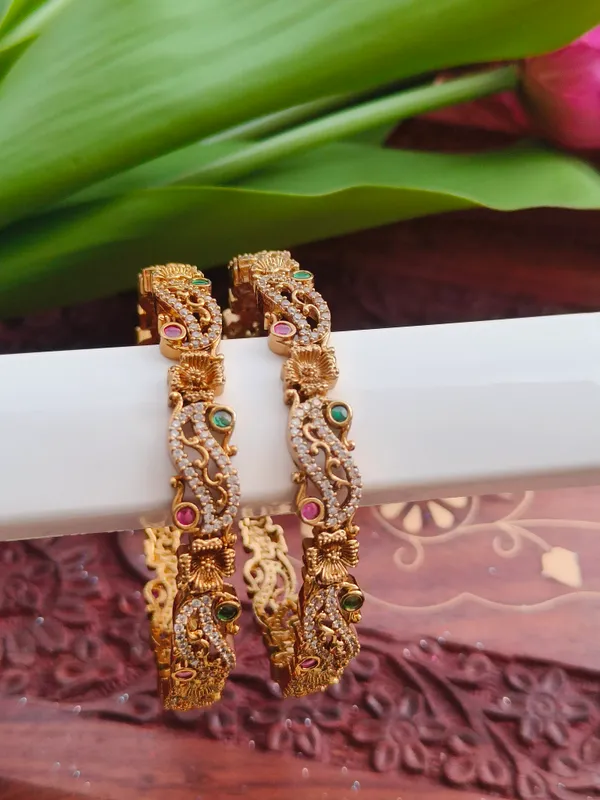 Gold_Tone_Leaf_Embellished_Bangles_for_Women_(Pack_Of_2)