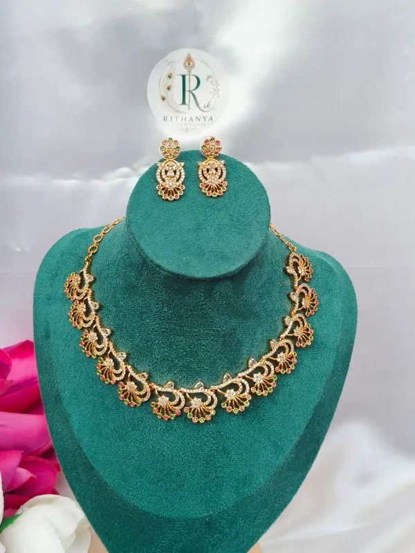 Peacock_Necklace_with_Earrings