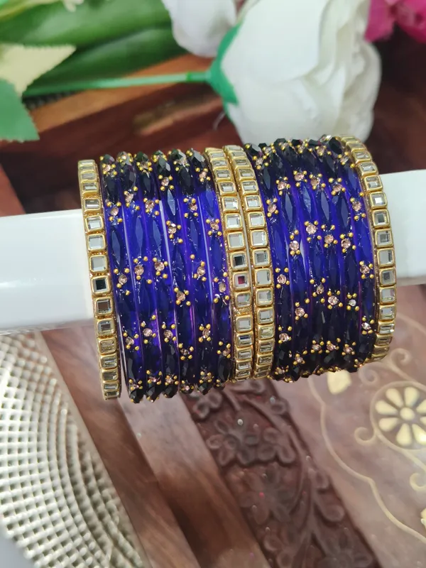 Raindrop_kids_bangles_for_both_hands_with_border_bangles