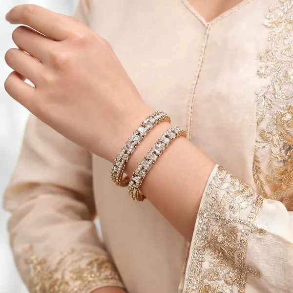 Gold_Tone_Crystal_Stone_Bangles_For_Women_(_Pack_Of_2_)