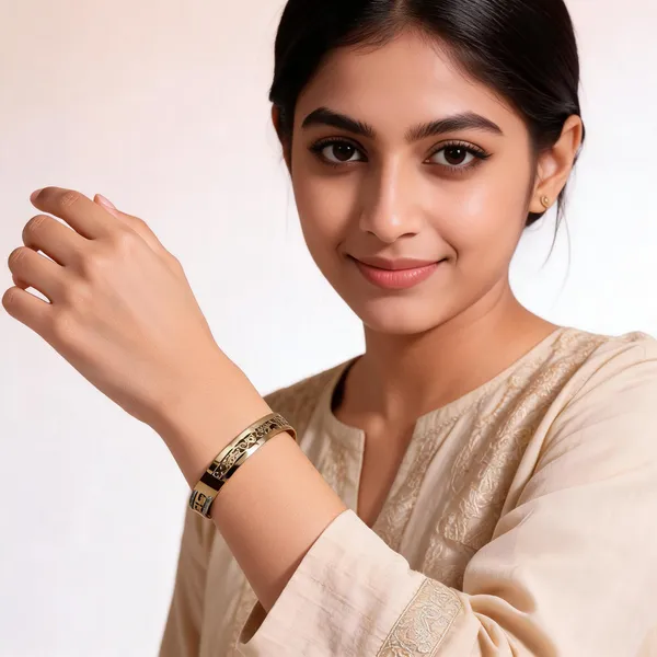 Gold_Tone_Engraved_Bangle_For_Women