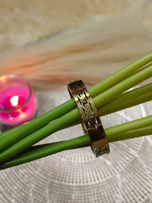 Gold_Tone_Engraved_Bangle_For_Women
