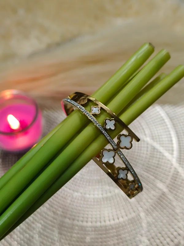 Gold-Tone_Floral_Cutout_Bracelet_For_Women