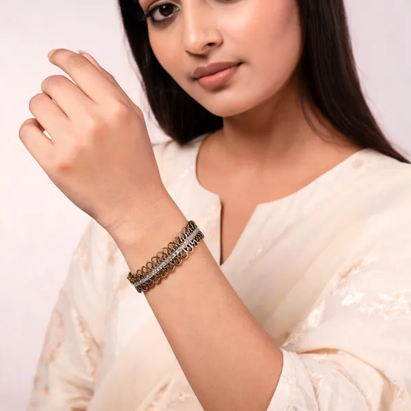 Gold_Tone_Filigree_Bracelet_For_Women