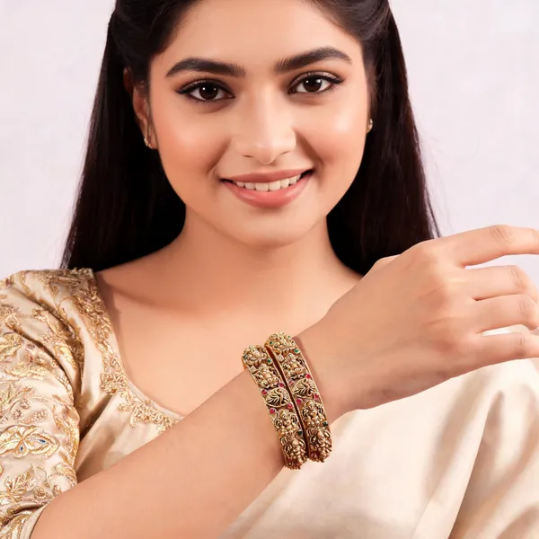 Golden_Traditional_Embellished_Bangles_For_Women_(_Pack_Of_2_)