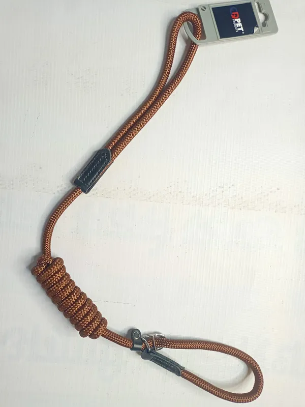 show-leash-looplock-2-a2