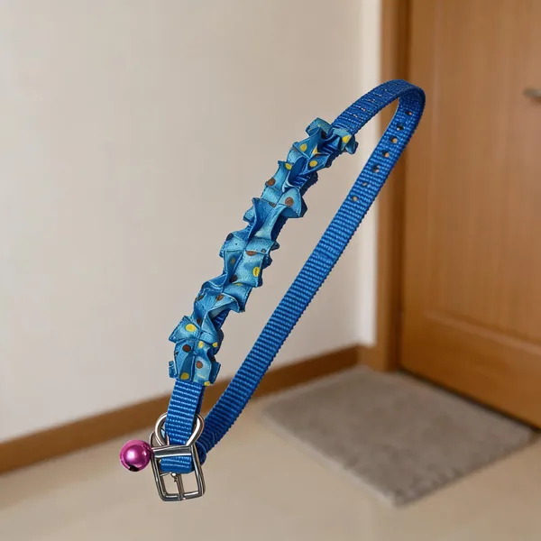 Blue_Nylon_Frill_Collar_For_Dogs_And_Cats