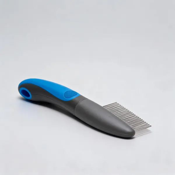 Steel_Fine-Tooth_Grooming_Comb_For_Cats_And_Dogs