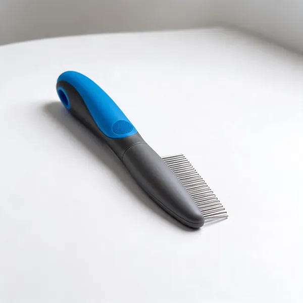 Steel_Fine-Tooth_Grooming_Comb_For_Cats_And_Dogs