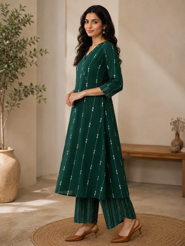 Green_Handloom_Cotton_A-Line_Kurta_Set_For_Women