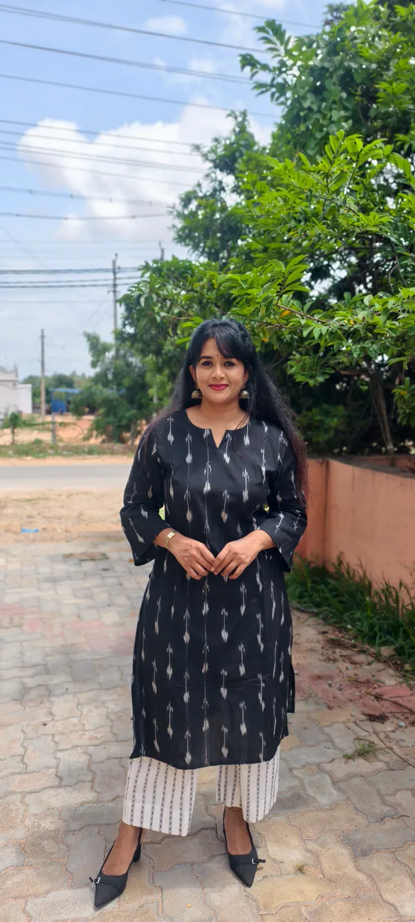 Black_Ikkat_Handloom_Cotton_Straight_Kurta_Set_For_Women