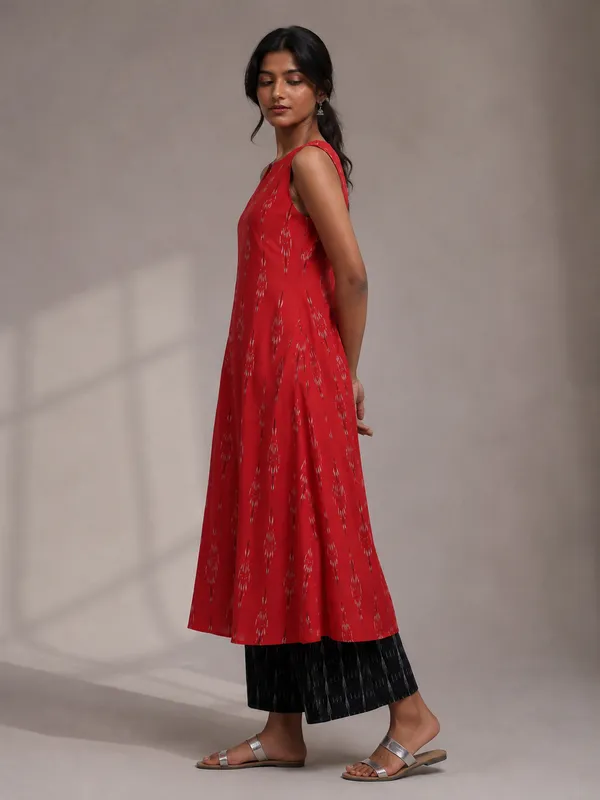 Red_Ikkat_Handloom_Cotton_Sleeveless_A-Line_Kurta_Set_For_Women