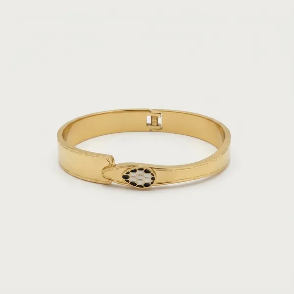 Gold_Stainless_Steel_Oval_Motif_Bangle_Bracelet_For_Women