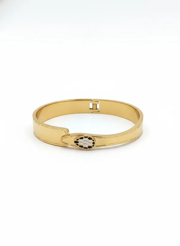Gold_Stainless_Steel_Oval_Motif_Bangle_Bracelet_For_Women