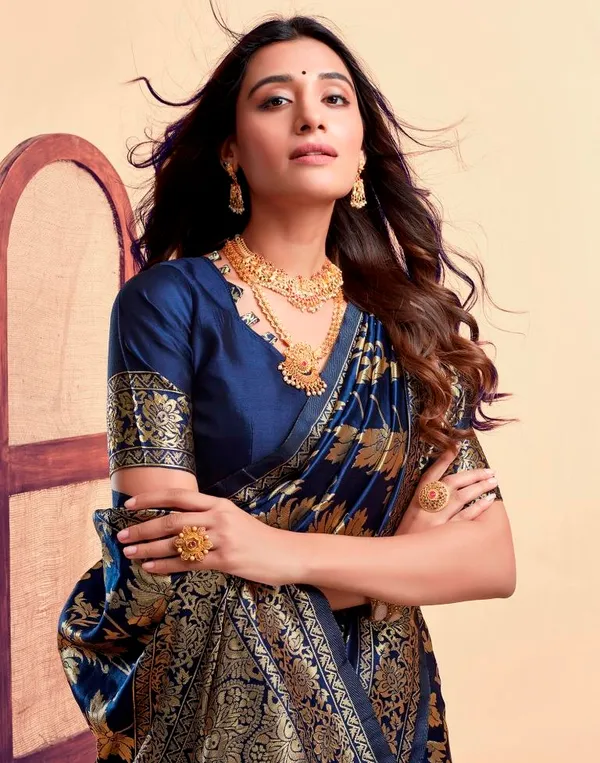 Blue_Banarasi_Silk_Saree_For_Women