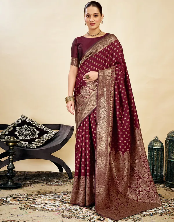 Maroon_Brocade_Saree_For_Women