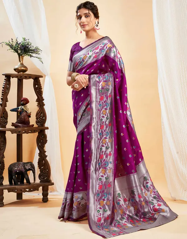 Purple_Floral_Print_Saree_For_Women
