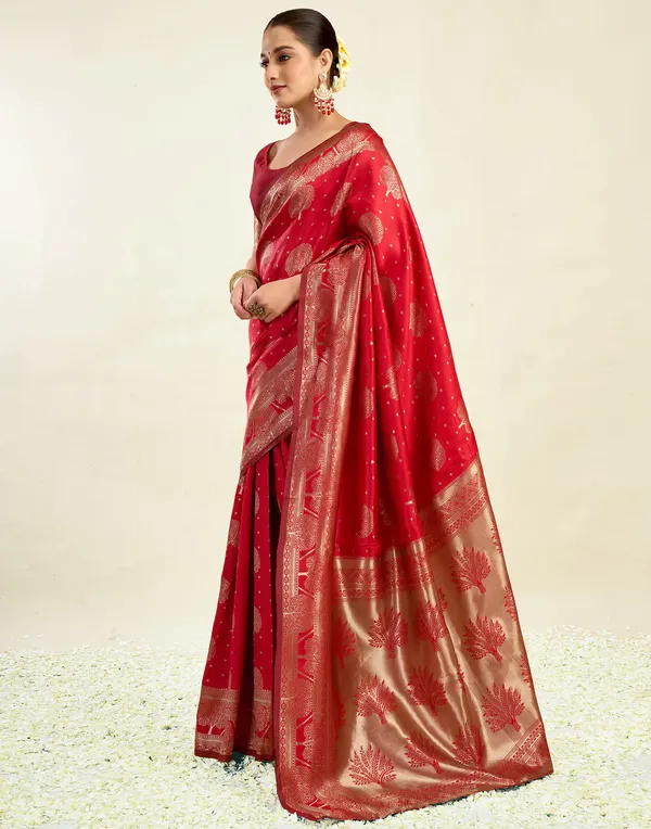 Red_Woven_Saree_For_Women