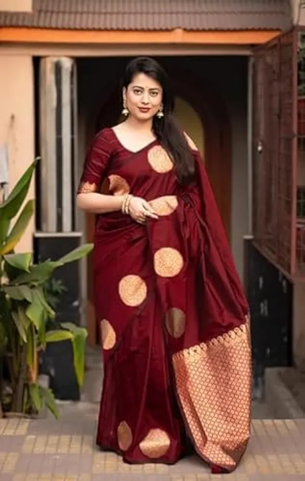 Maroon_Gold_Motif_Saree_For_Women