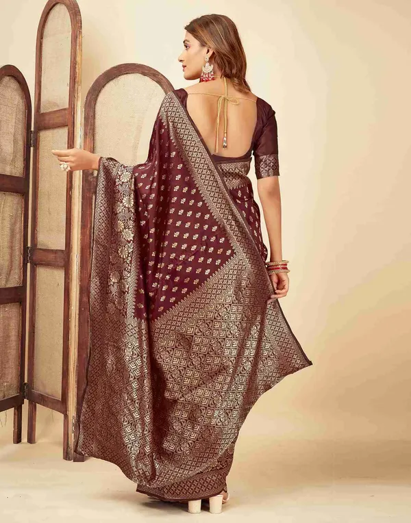 Maroon_Brocade_Saree_For_Women