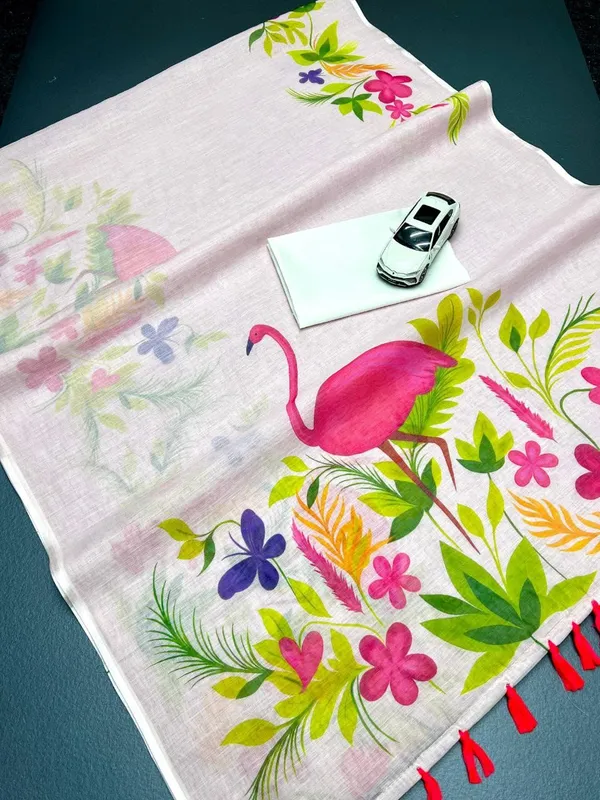 Pink_Floral_Print_Saree_For_Women