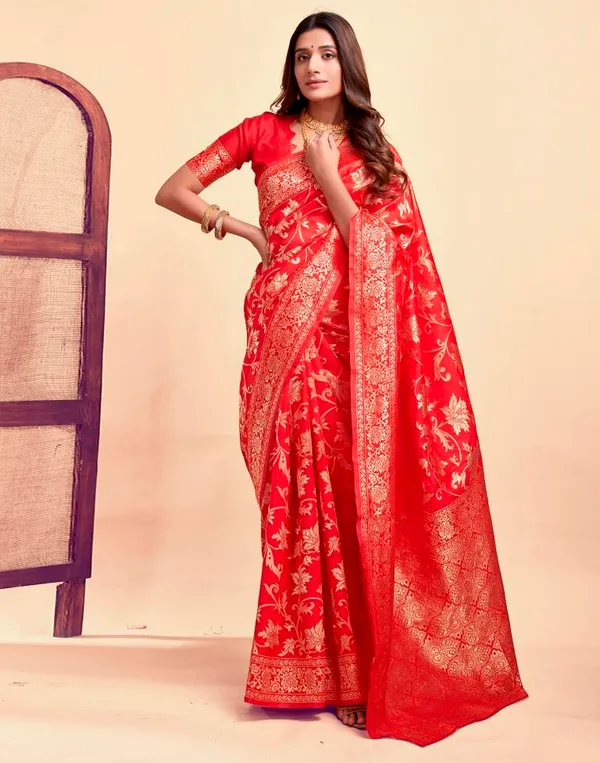 Red_Banarasi_Silk_Saree_For_Women