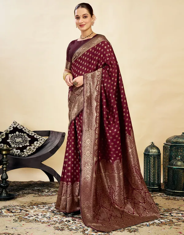 Maroon_Brocade_Saree_For_Women