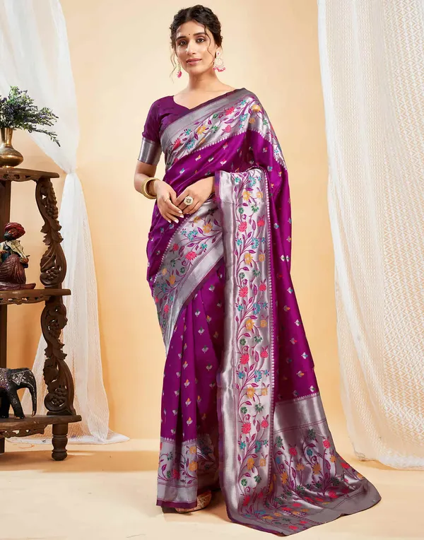 Purple_Floral_Print_Saree_For_Women