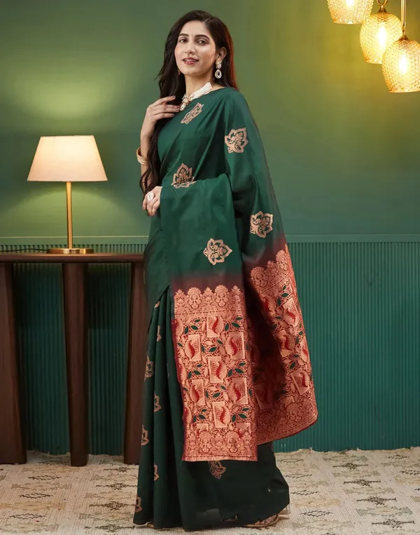 Green_And_Red_Banarasi_Silk_Saree_For_Women