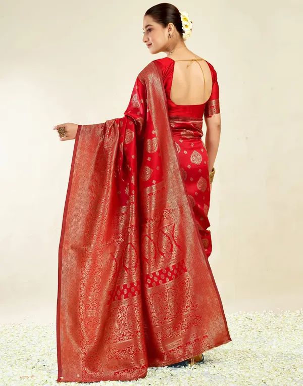 Red_Woven_Saree_For_Women
