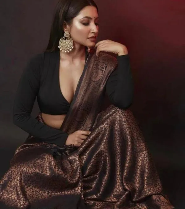 Brown_Printed_Saree_For_Women
