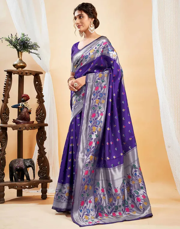 Purple_Floral_Embroidered_Saree_For_Women