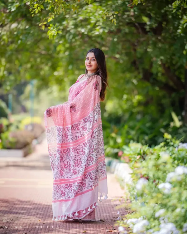 Pink_Printed_Saree_For_Women