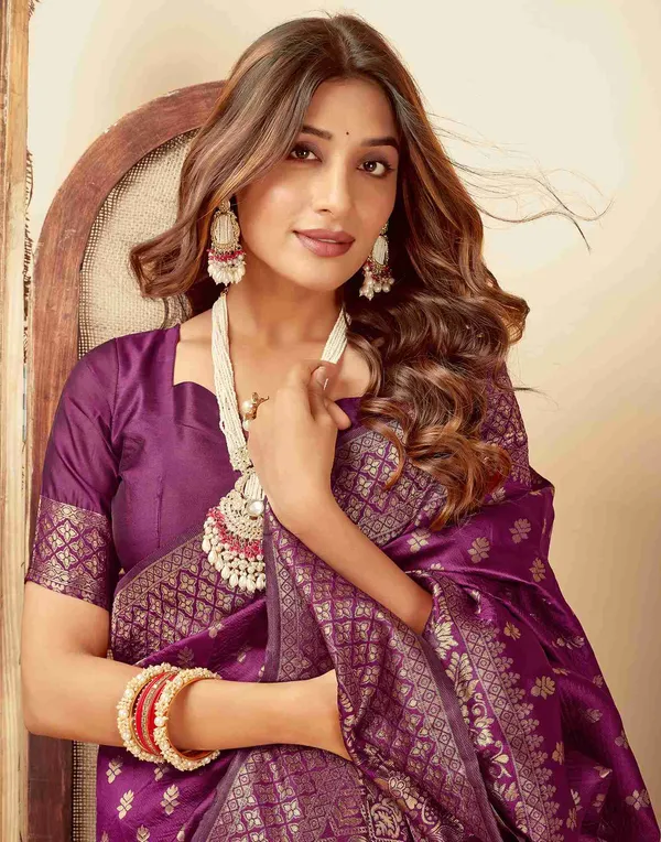 Purple_Traditional_Saree_For_Women