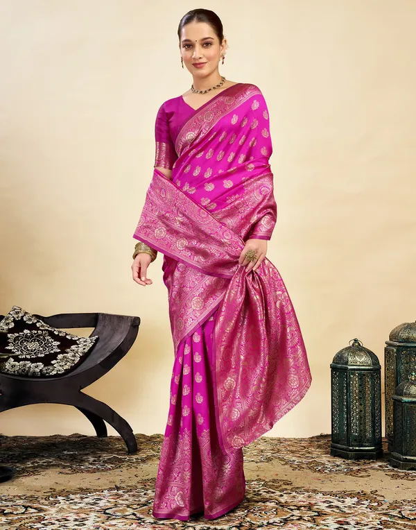 Magenta_Banarasi_Silk_Saree_For_Women