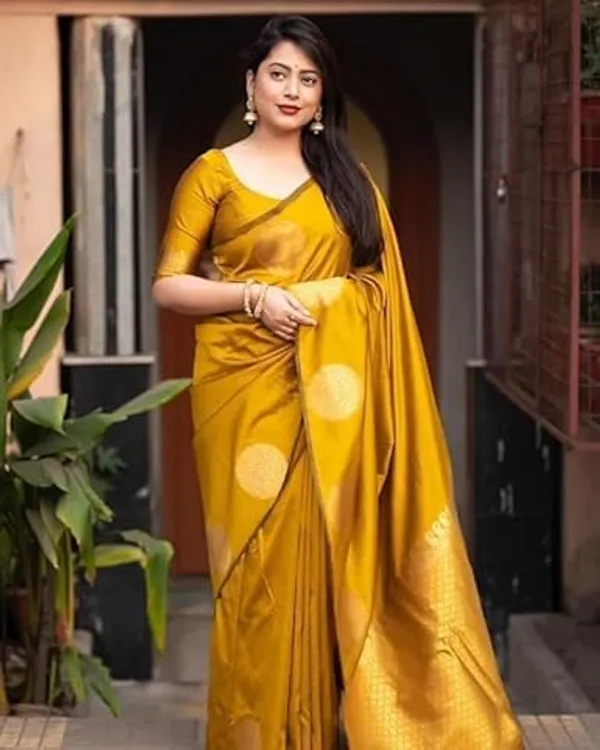 Mustard_Gold_Soft_Silk_Woven_Saree_For_Women