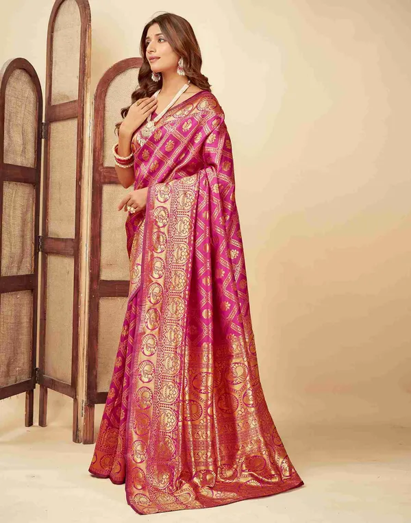 Magenta_Banarasi_Silk_Saree_For_Women